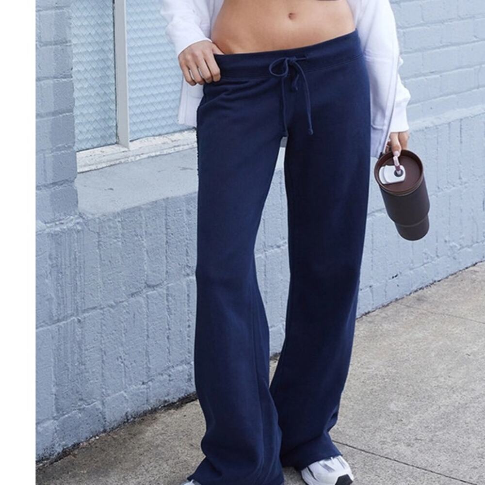 Brandy Melville John Galt Navy Hilary Soft Baggy Sweatpants one size